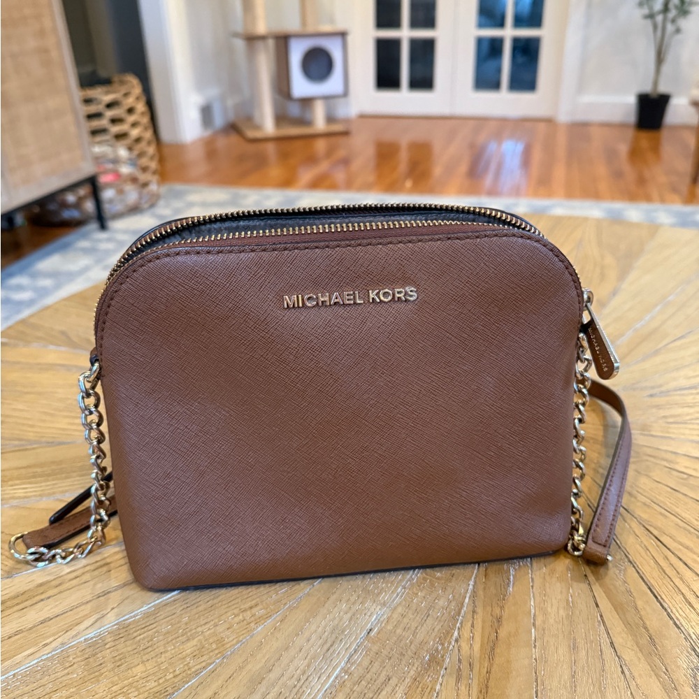 Michael Kors Crossbody Bag
